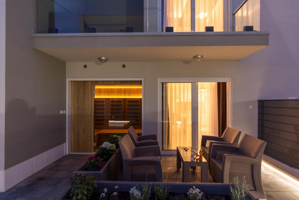 Guest House Petra โตรกีร์ ภายนอก รูปภาพ